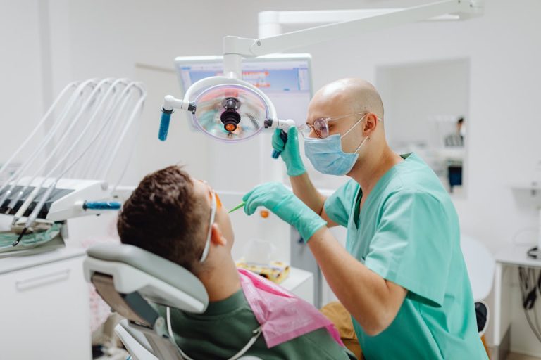 A Practical Guide to Safe and Effective Tooth Bleaching